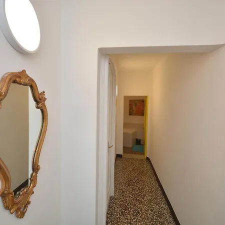 Lägenhet Pinelli Genua