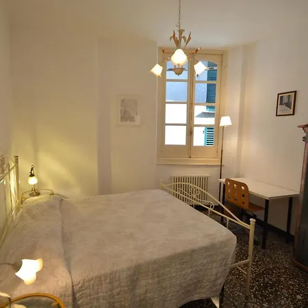 Lägenhet Pinelli Genua